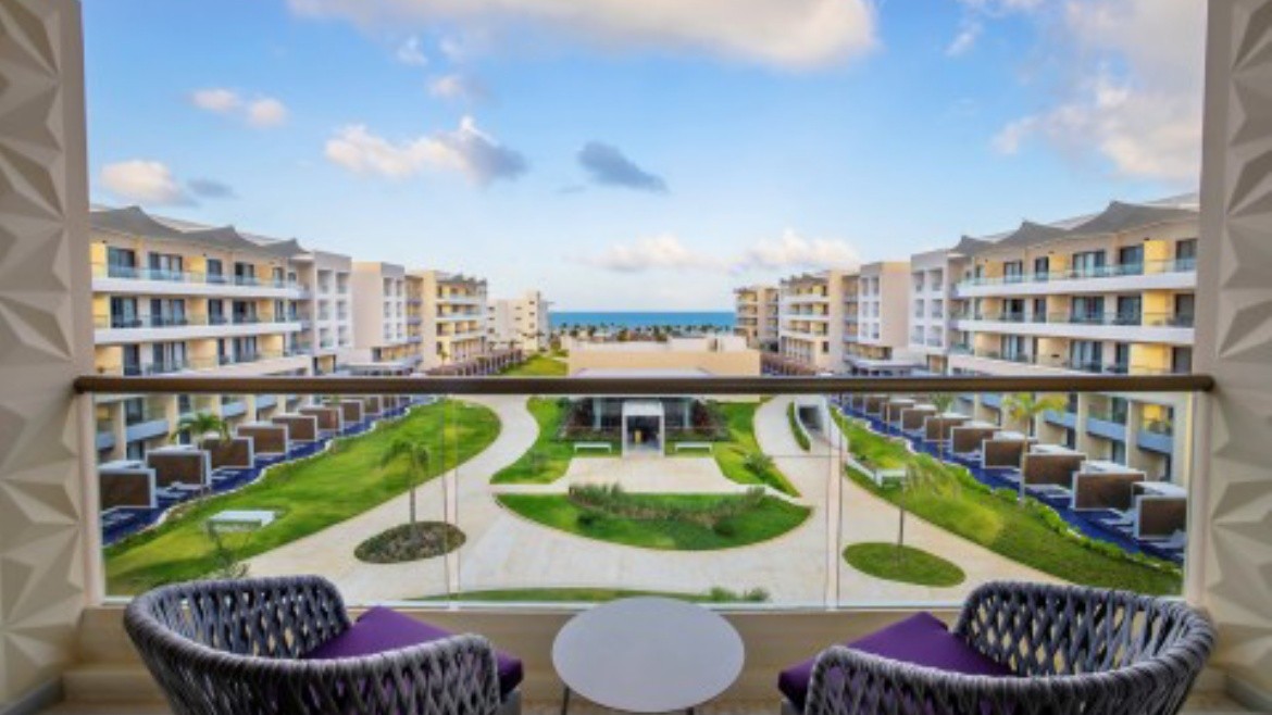 Planet Hollywood Beach Resort Cancun