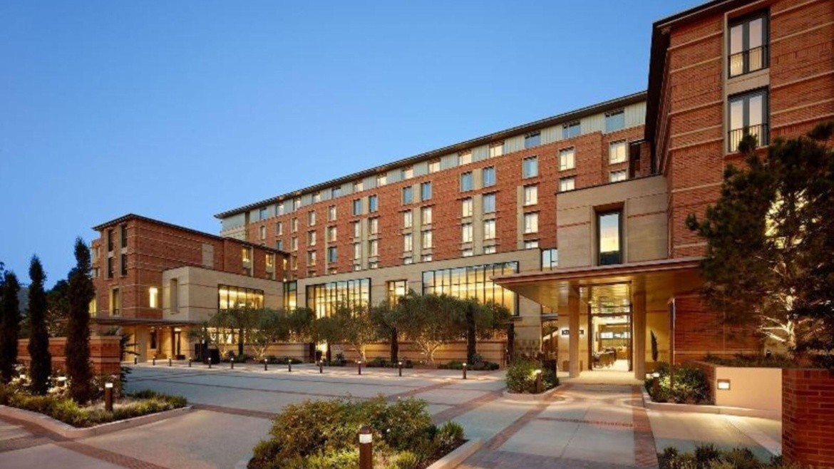 Ucla Meyer And Renee Luskin Conference Center
