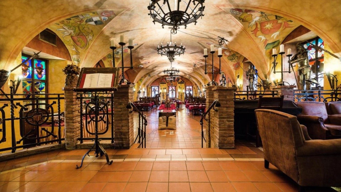 Pytloun Old Armoury Hotel Prague