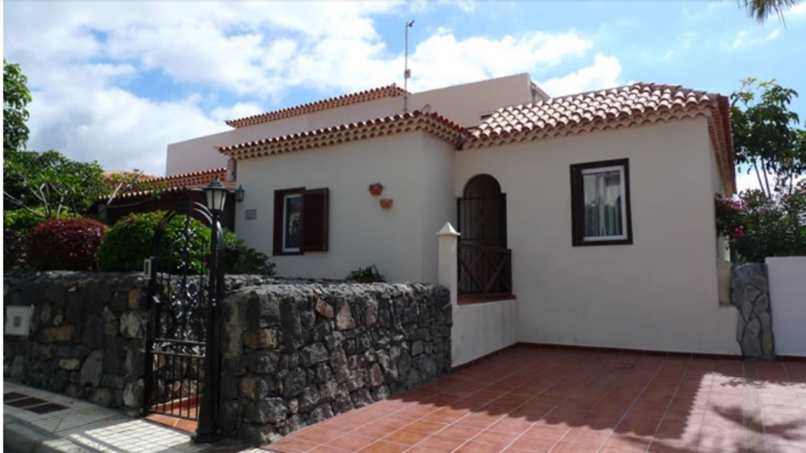 Las Adelfas (San Miguel de Abona)