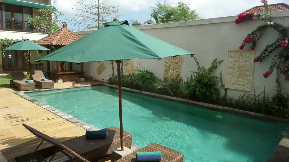 Royal Majesty Villas