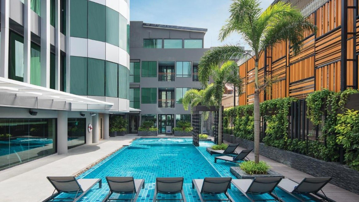 Solitaire Bangkok Sukhumvit 11