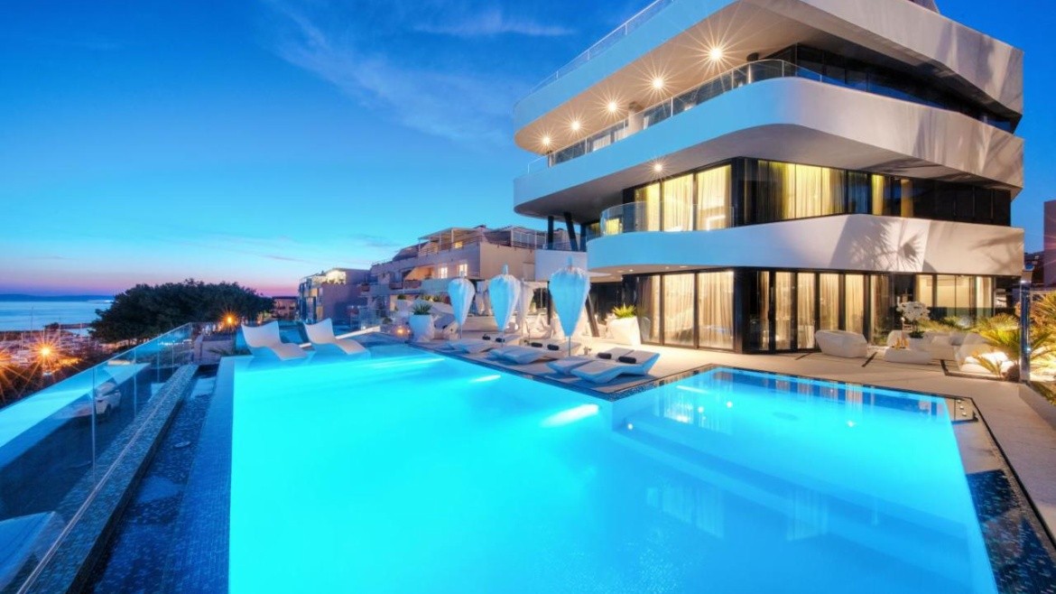 All Suites Posh