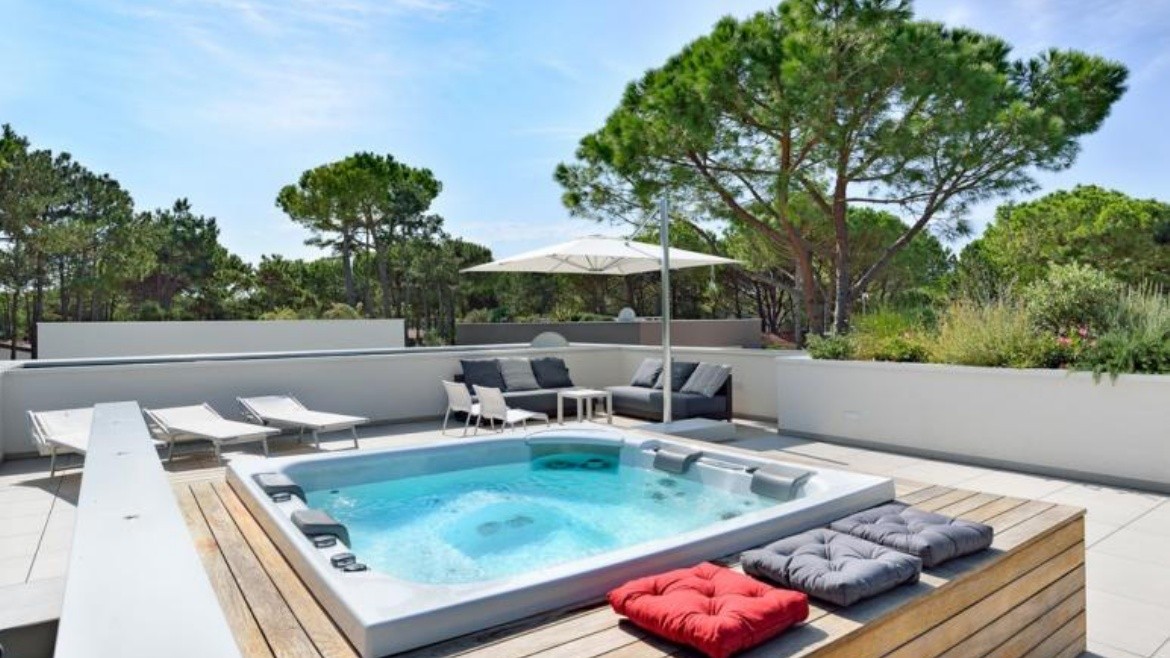 Summer Villas