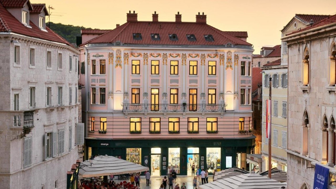 Piazza Heritage
