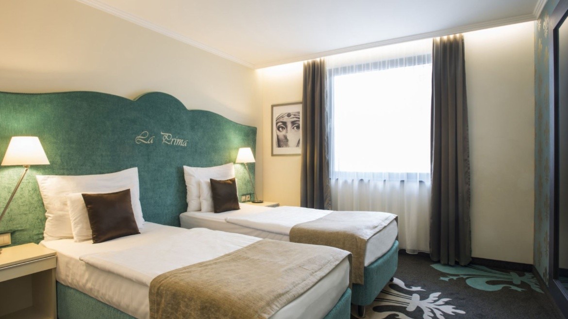 La Prima Fashion Hotel