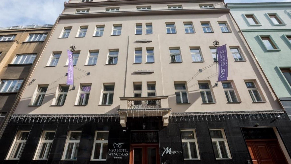 Myo Wenceslas