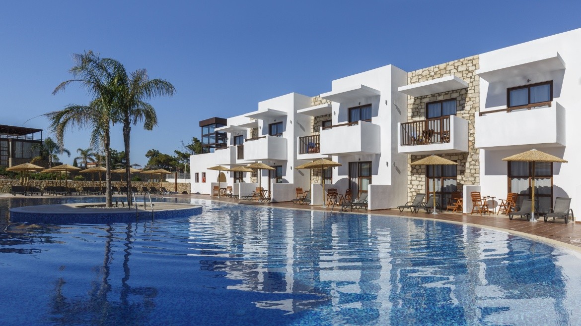 The Costa Lindia Blue Star