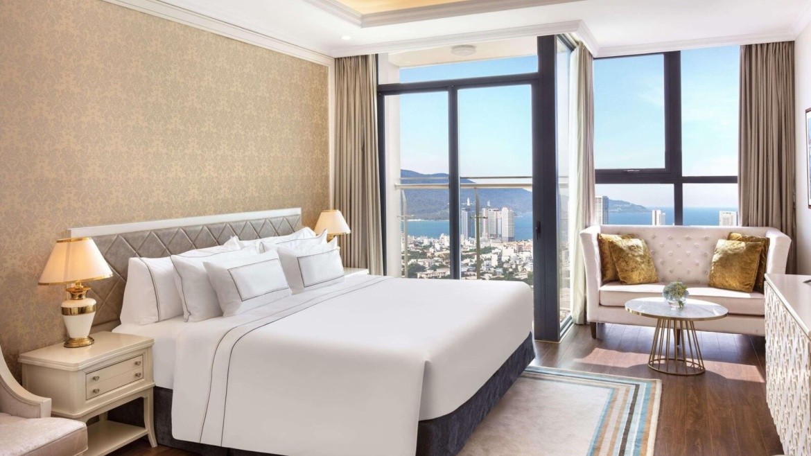 Melia Vinpearl Riverfront Da Nang