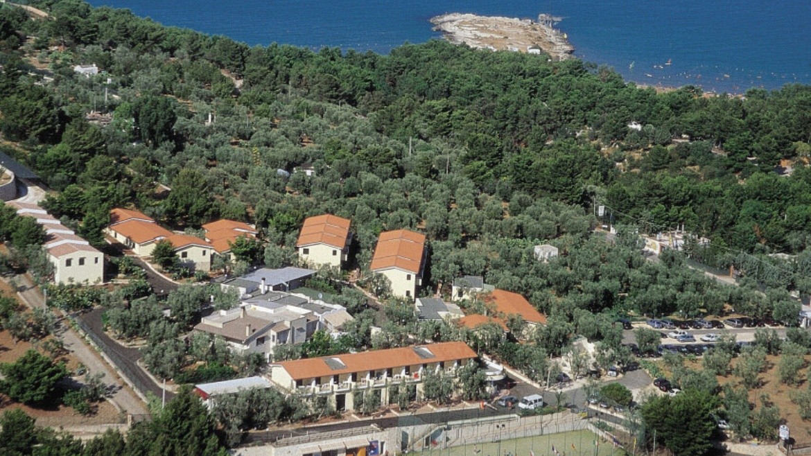 Villaggio Turistico Defensola