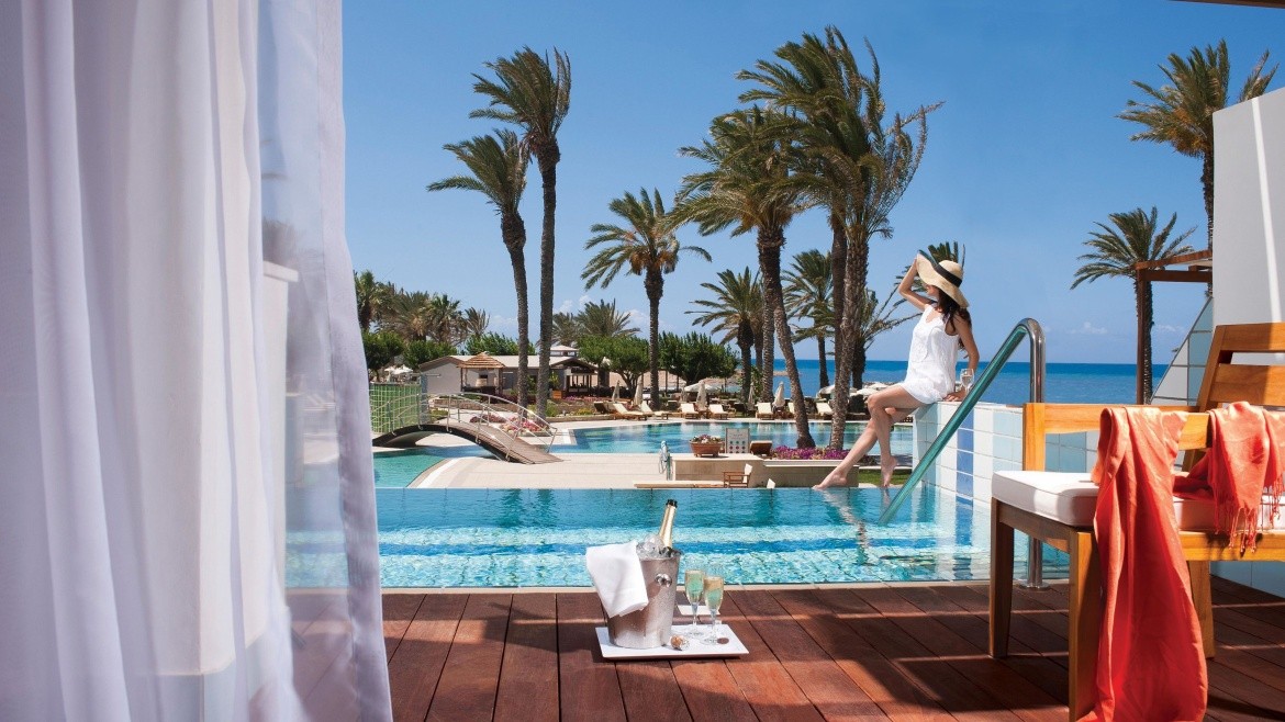 Constantinou Bros Asimina Suites (ex. Paphian Bay)