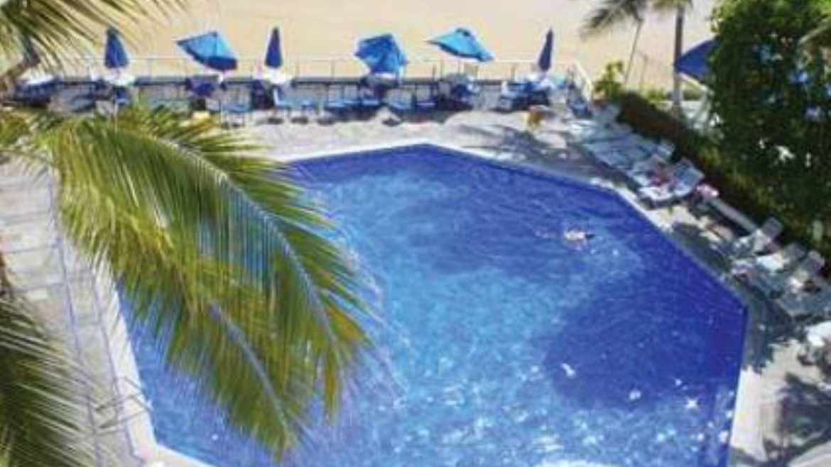 Acapulco Malibu