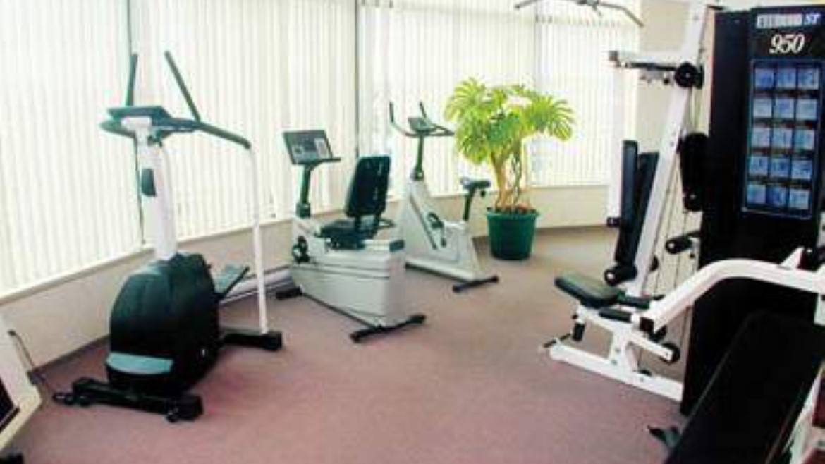 GEC Granville Suites (Vancouver)