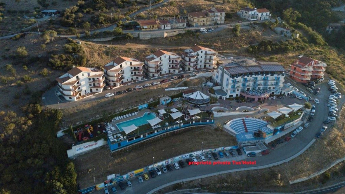 Tus' Castel di Tusa)