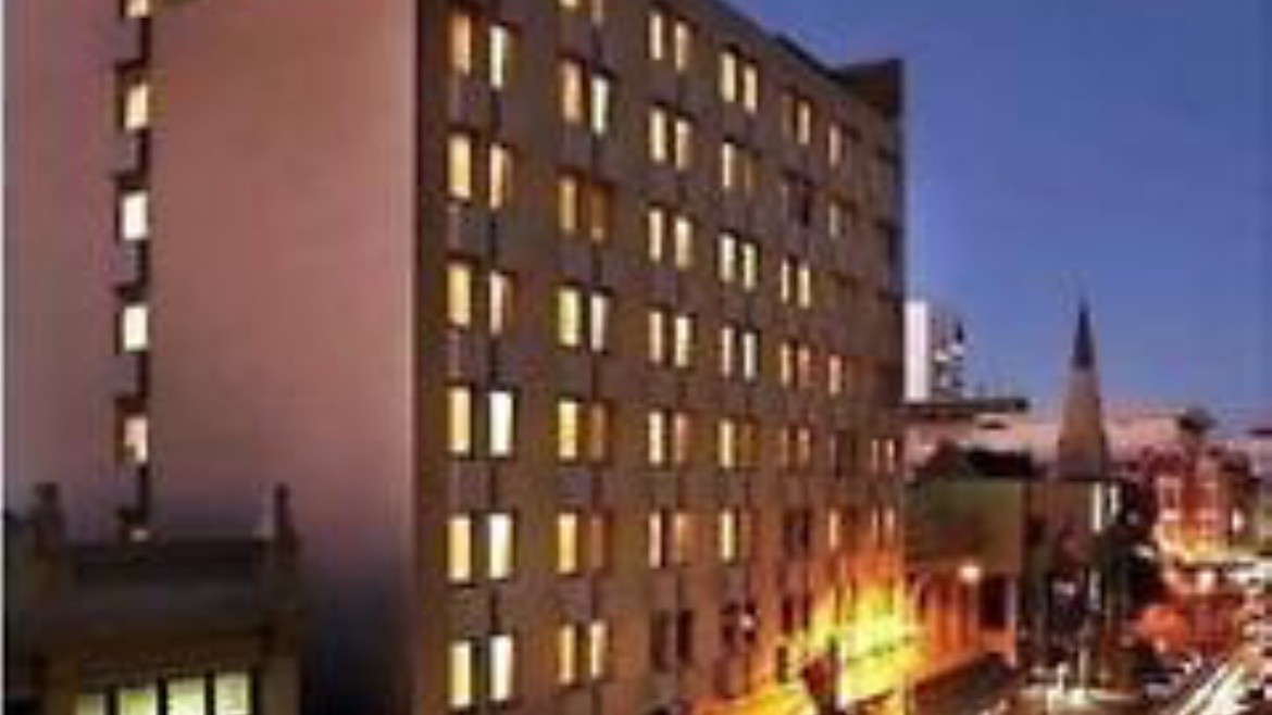 Holiday Inn Perth City Centre