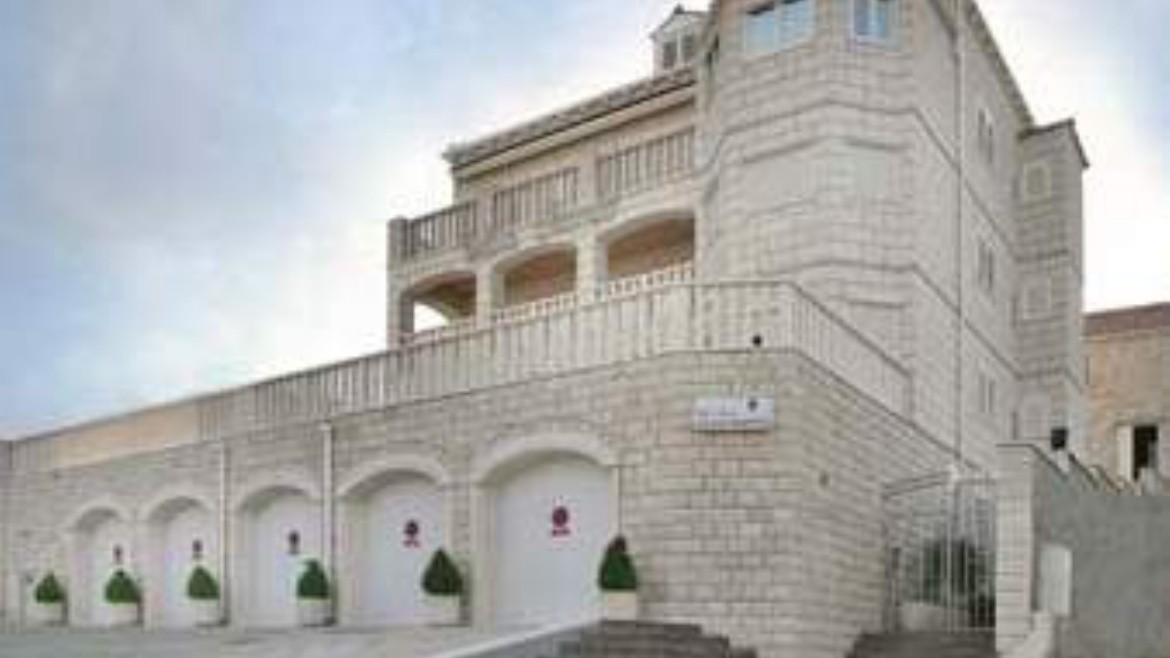 Villa Curic