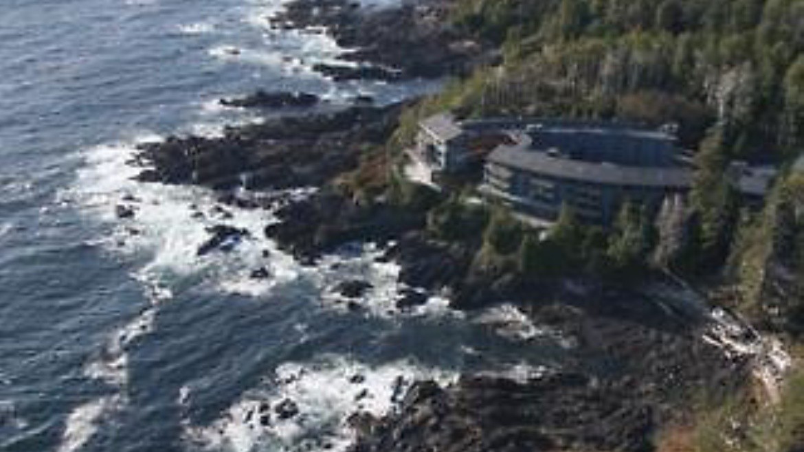 Black Rock Oceanfront Resort