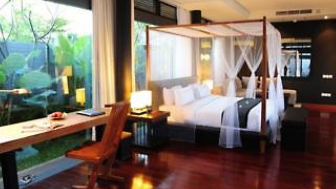 Javana Royal