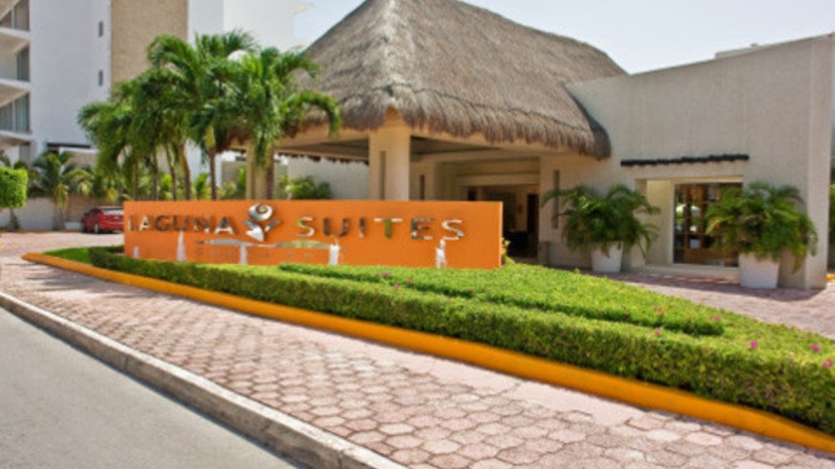 Laguna Suites Golf and Spa