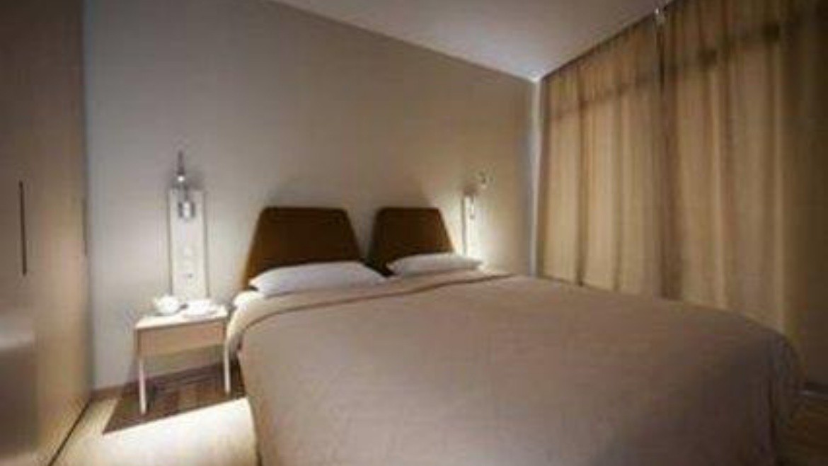 Amberton Green Apartments
