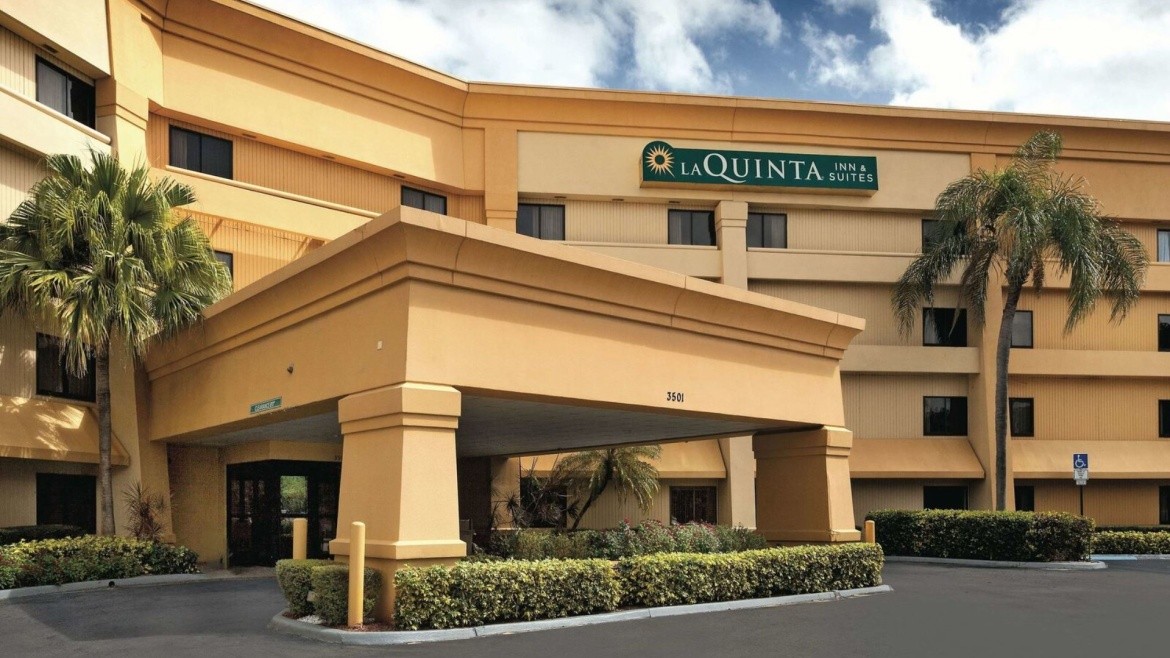 La Quinta Inn & Suites Miami Airport East