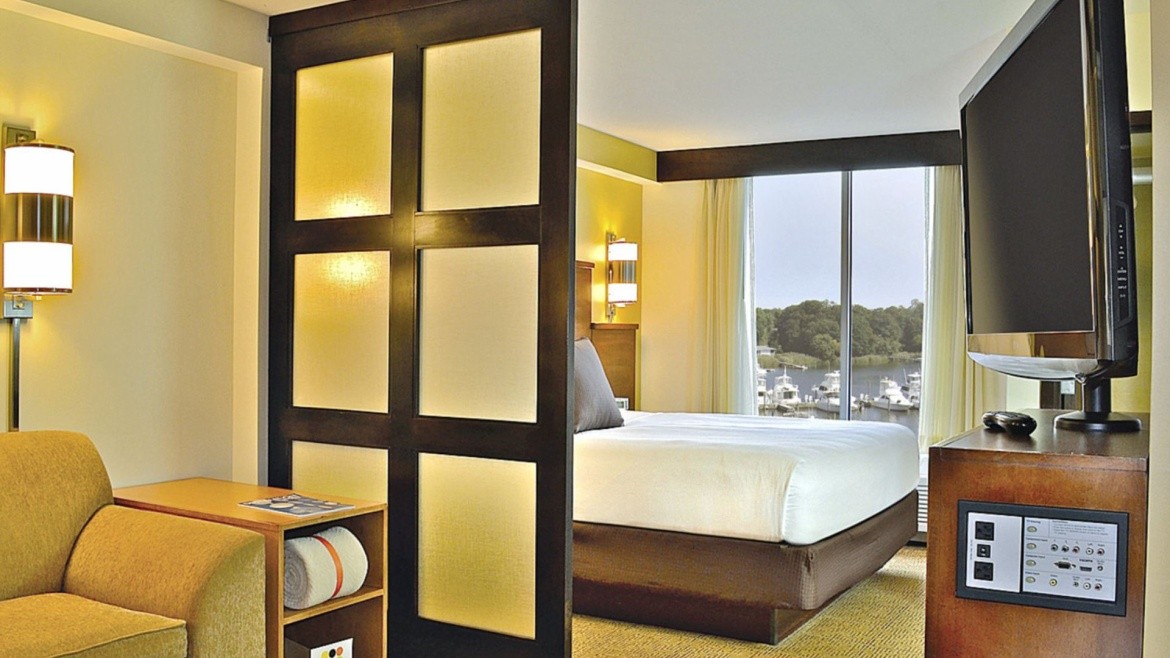 Hyatt Place Long Island - East End