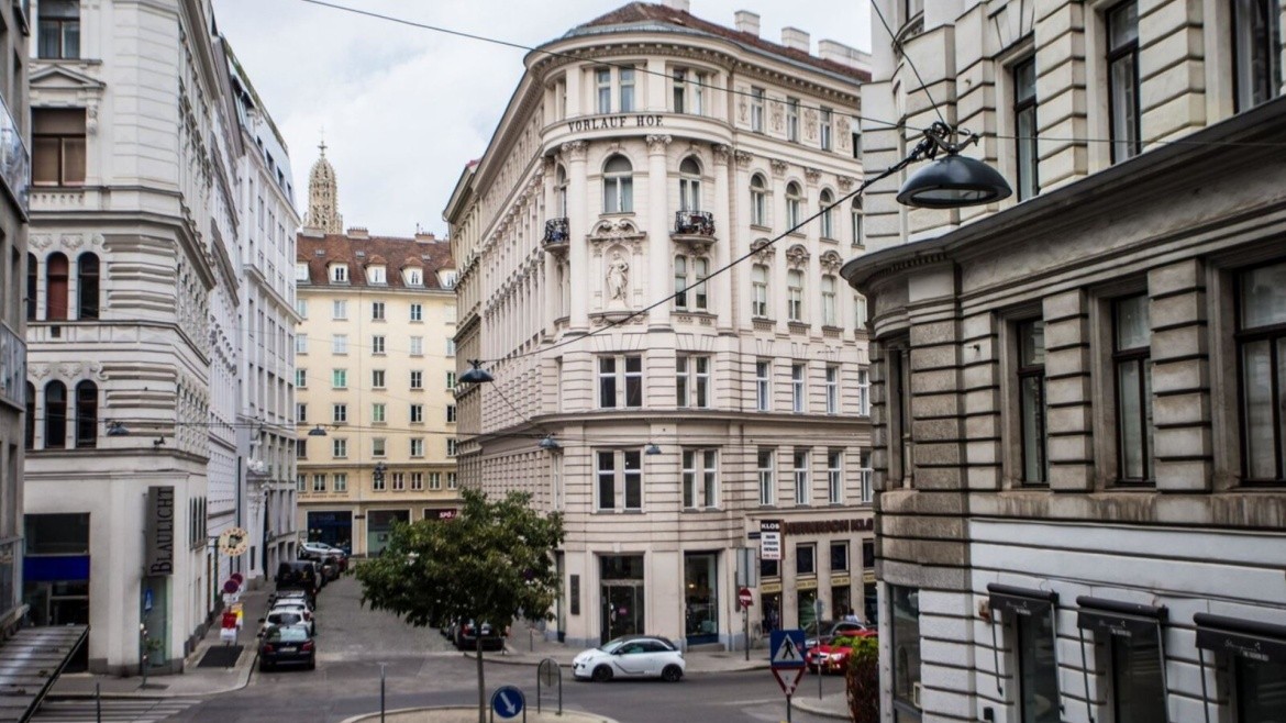 Pension Central
