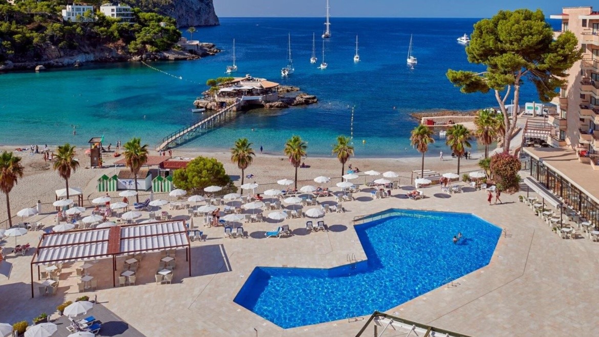 Grupotel Playa Camp de Mar