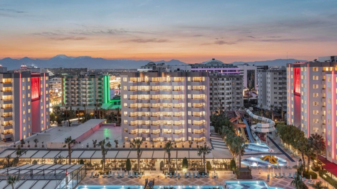 Ramada Resort by Wyndham Lara