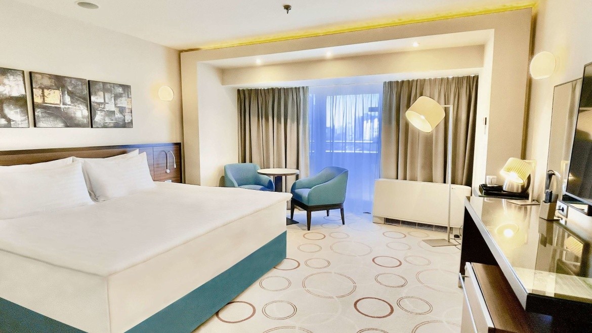 Doubletree by Hilton Hotel Bucharest - Unirii Square