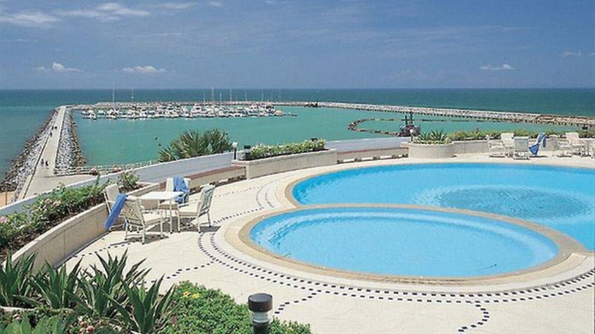 The Ocean Marina Yachtclub