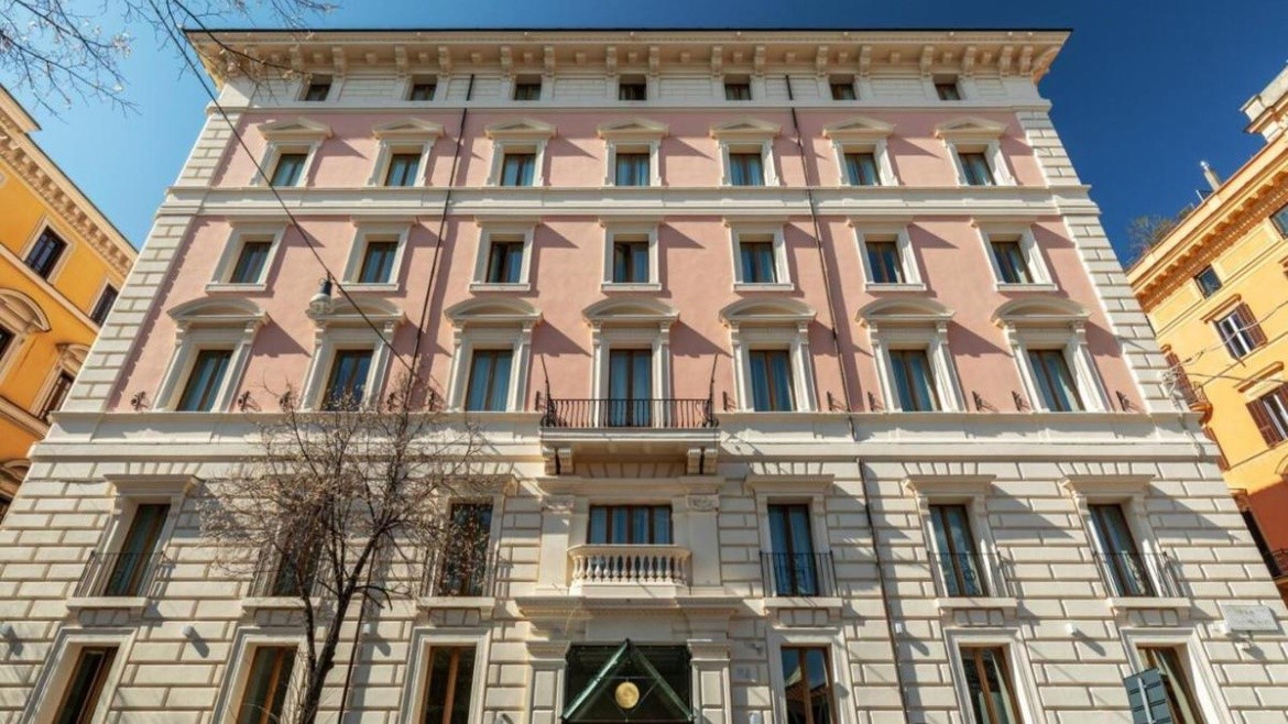 Rose Garden Palace