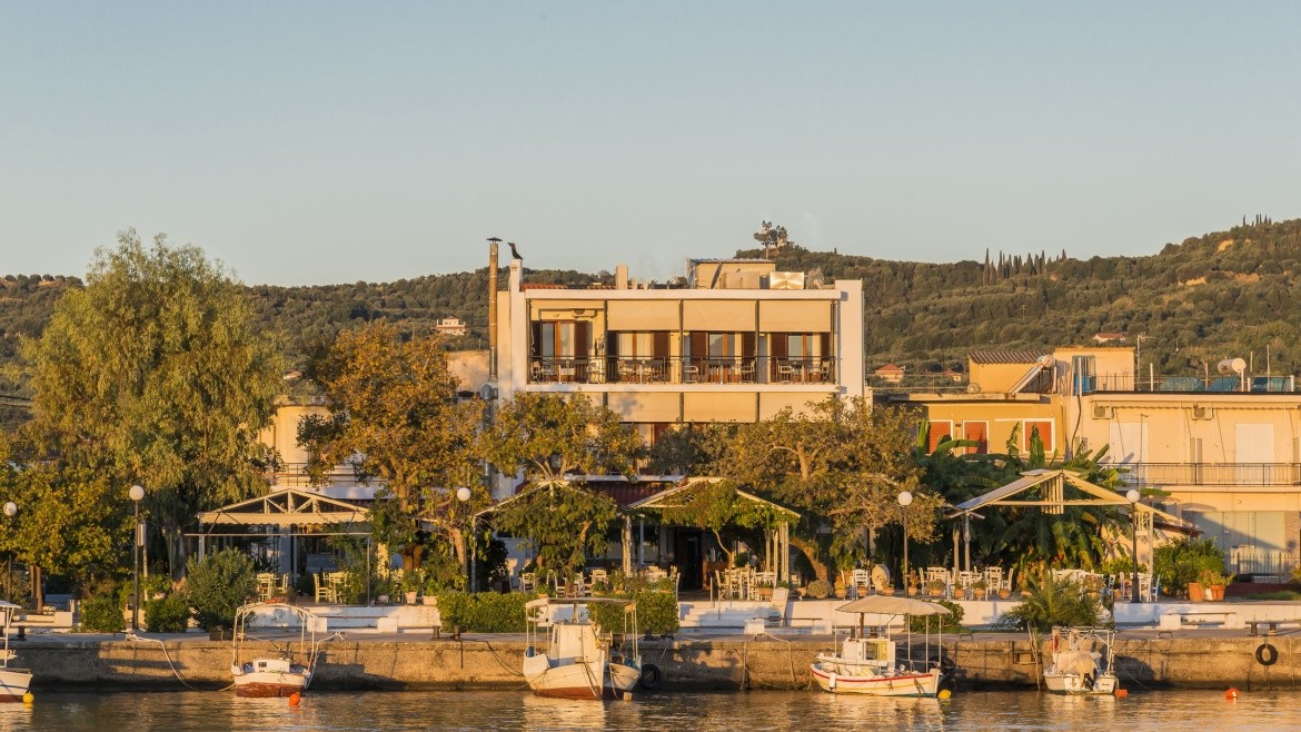 Akroyali (Agios Andreas)