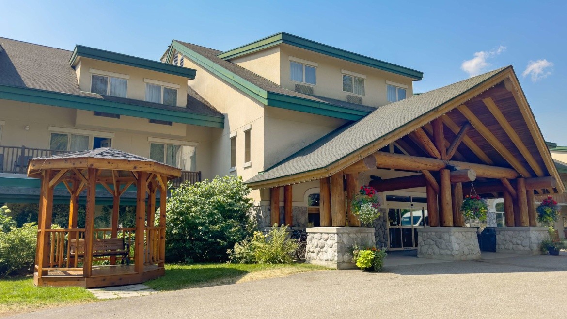 Coast Hillcrest Hotel