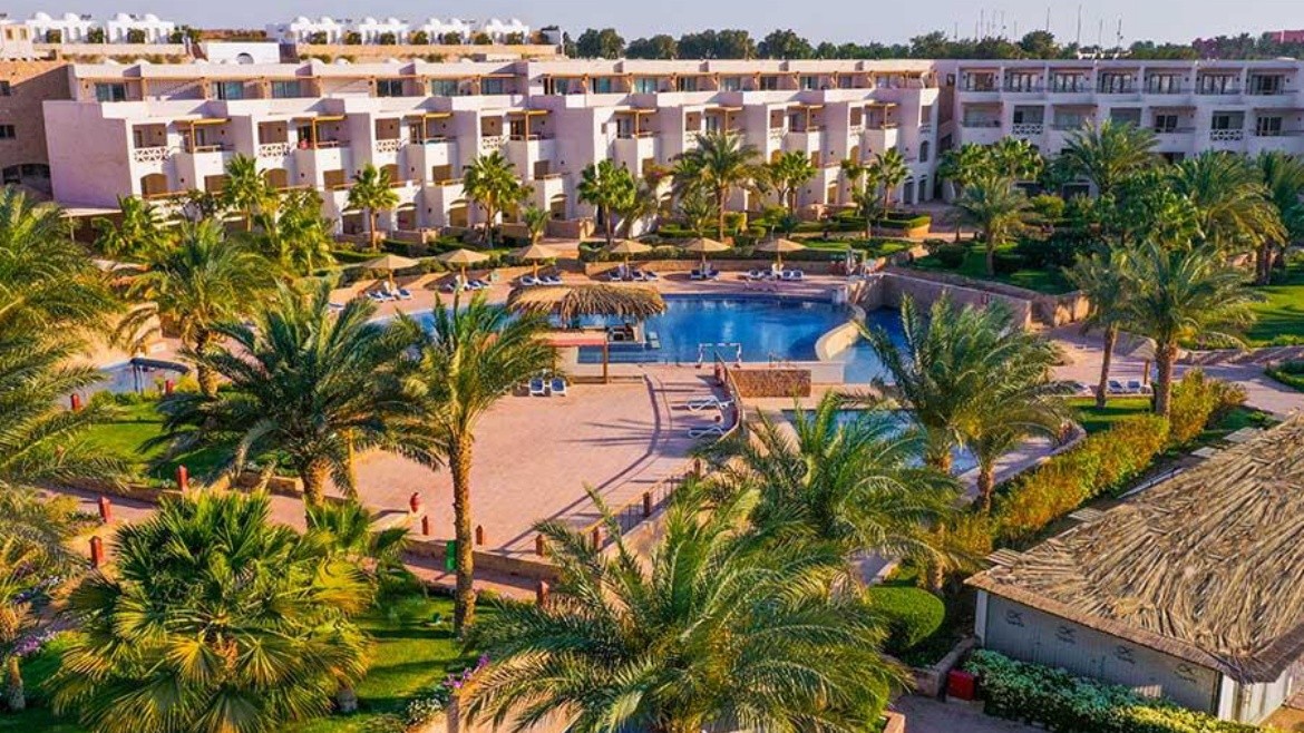 Fort Arabesque West Bay