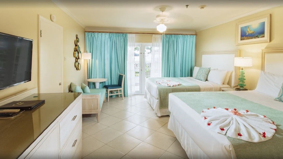 Bay Gardens Beach Resort & Spa