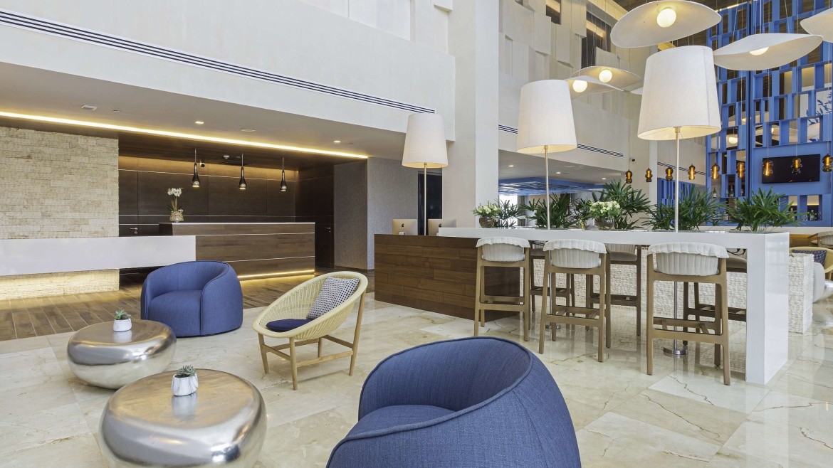 Avani Cancún Airport