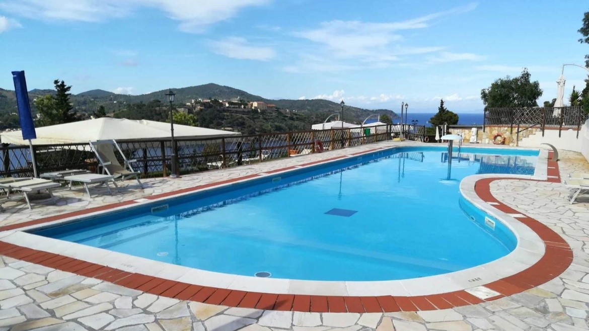 Grand Elba International