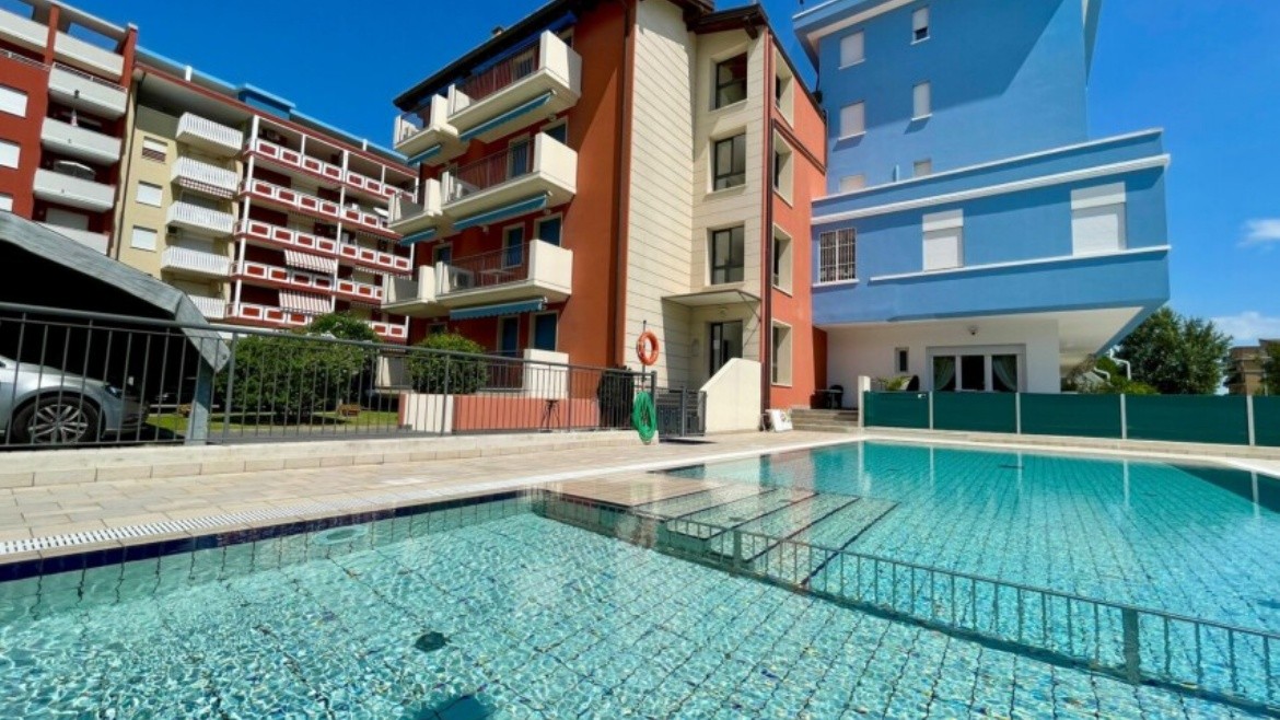 Residence Cinema Teatro (Porto Santa Margherita)