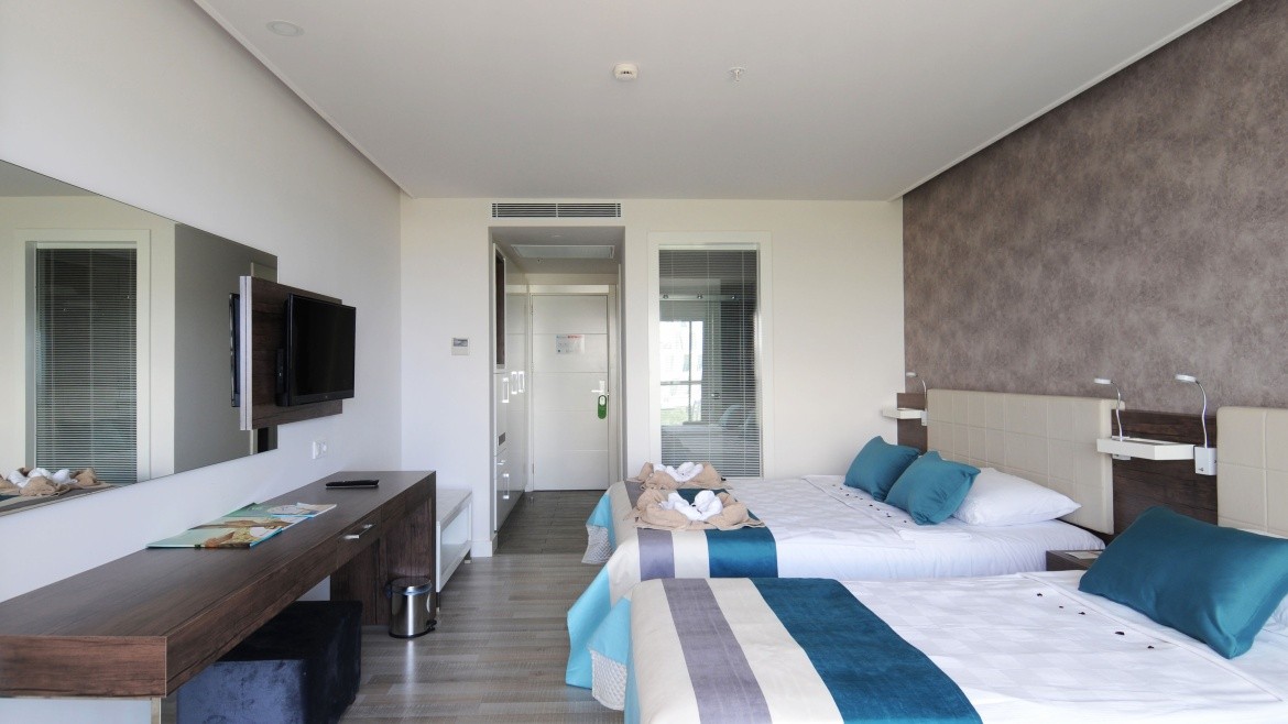 Gold Island Selected