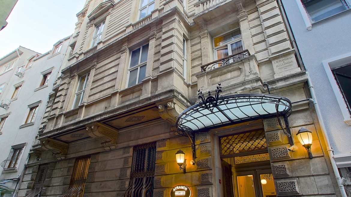 Ayramin Exclusive Special Category