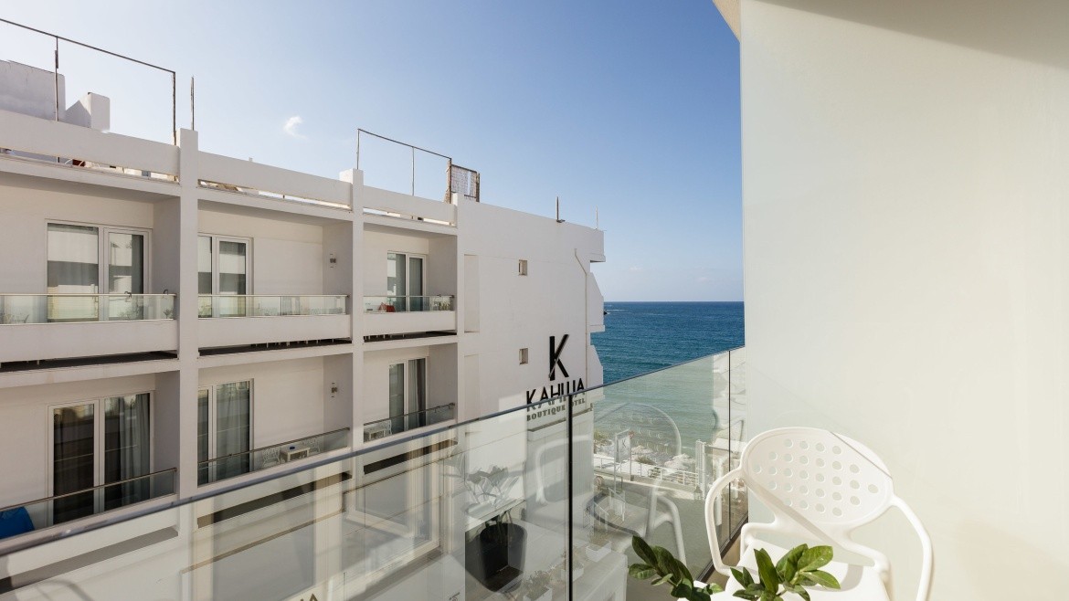 Kahlua Sea View Suites