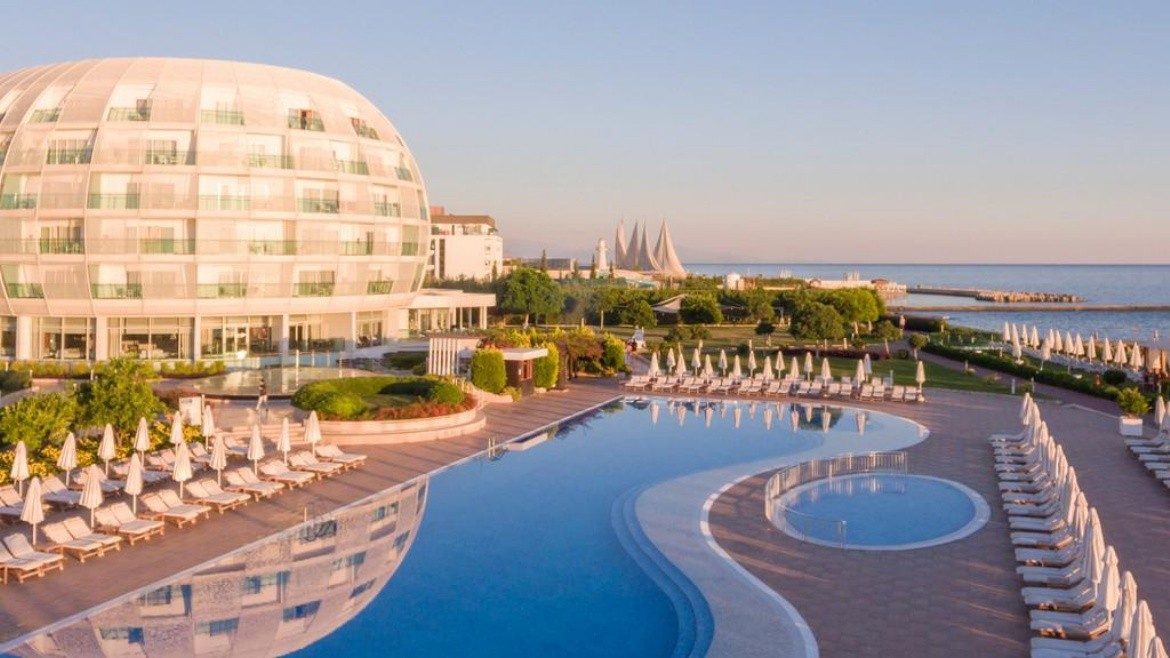 Gold Island Selected