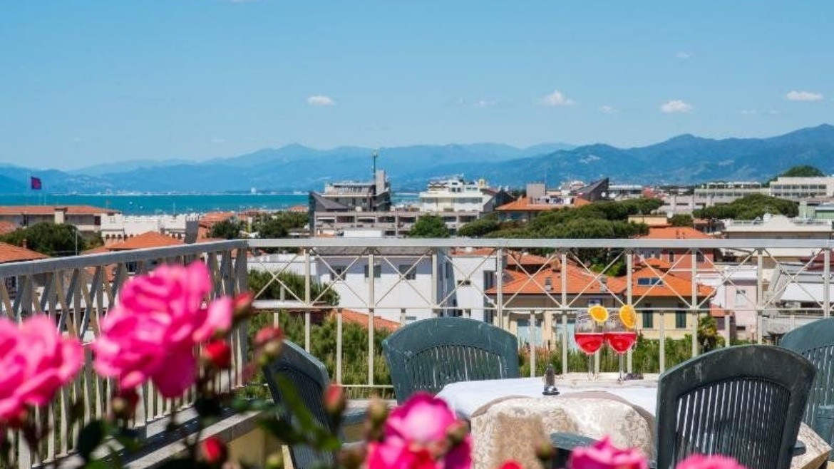 Sylvia (Lido di Camaiore)