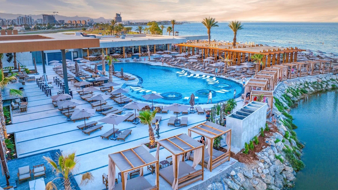 Grand Sapphire Resort