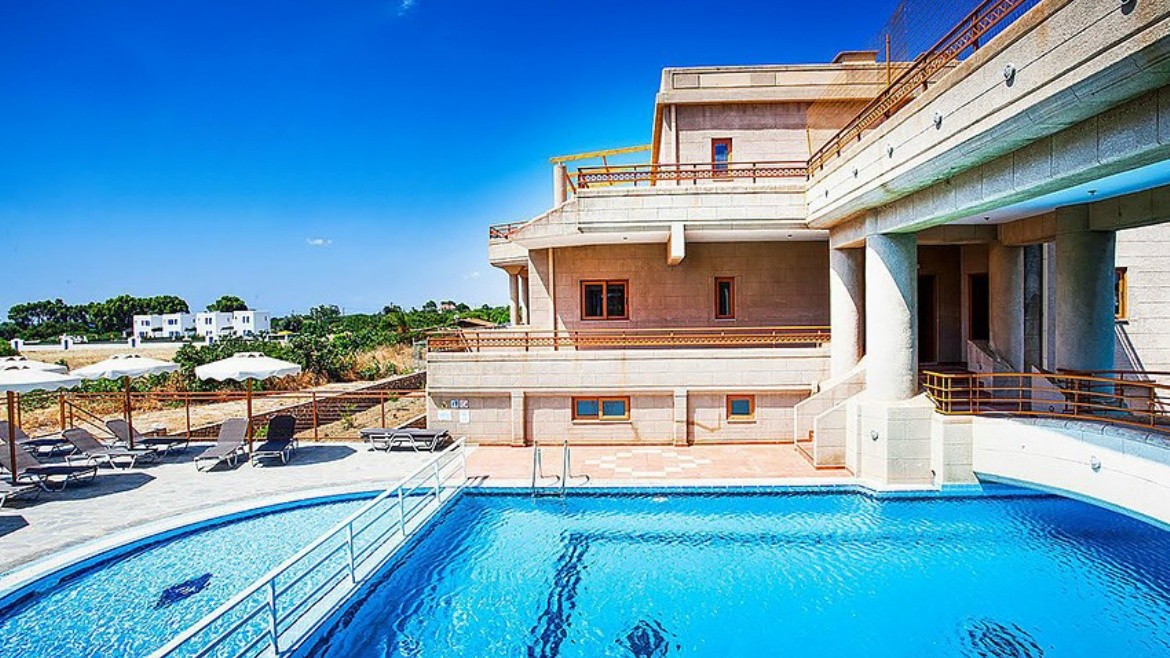 Costa Konte Beach Resort