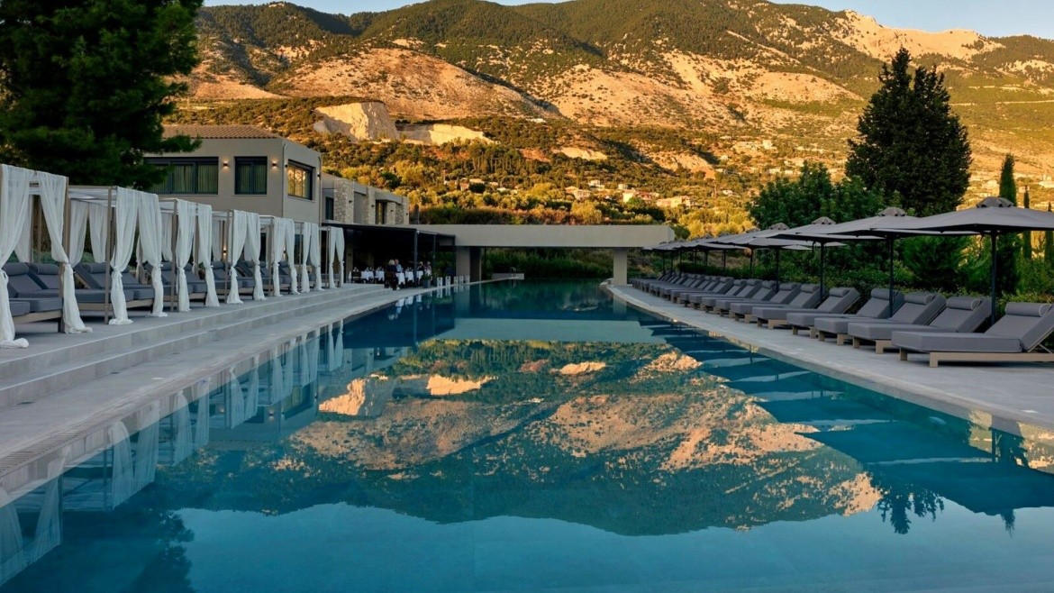 Celestial Hotel Luxury Suites and Spa