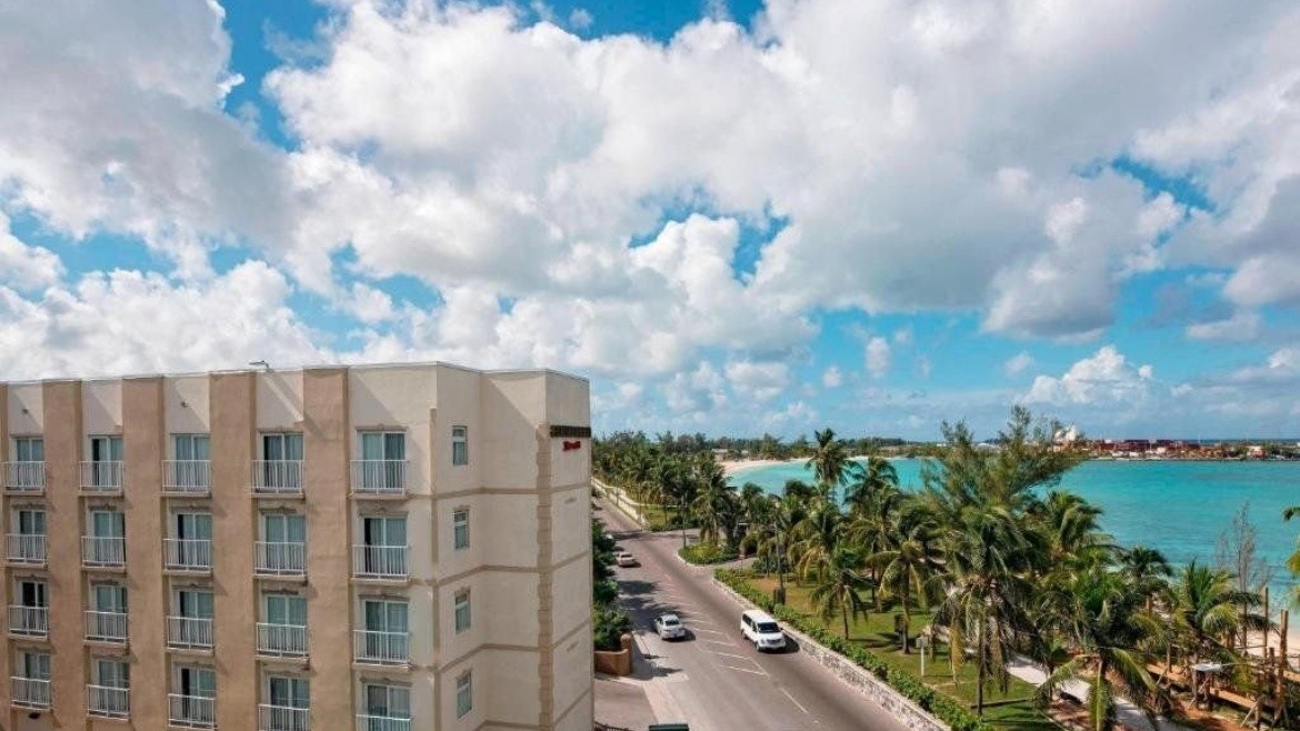 Courtyard Nassau Downtown/Junkanoo Beach