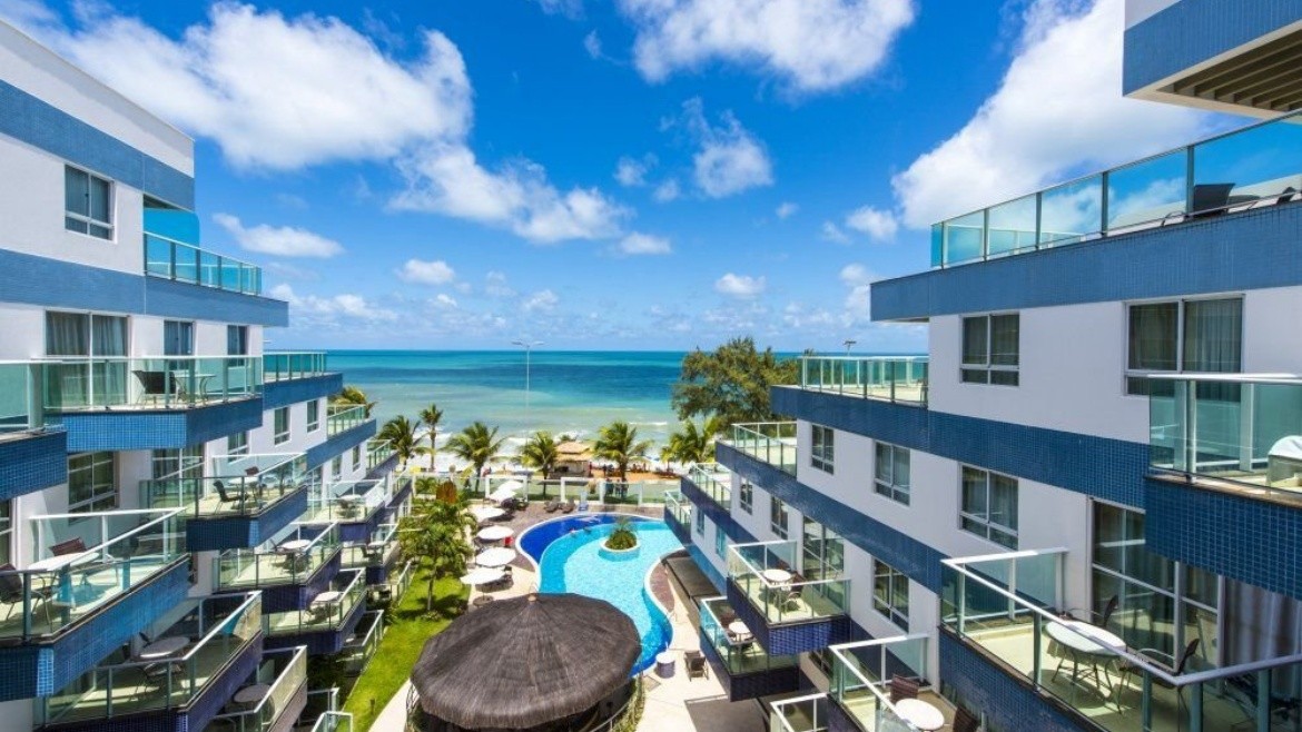 Coral Plaza Apart