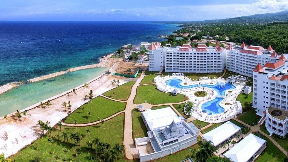 Luxury Bahia Principe Runaway Bay